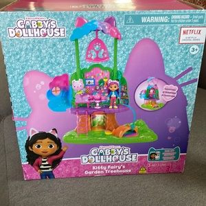 Kitty fairy’s garden Treehouse